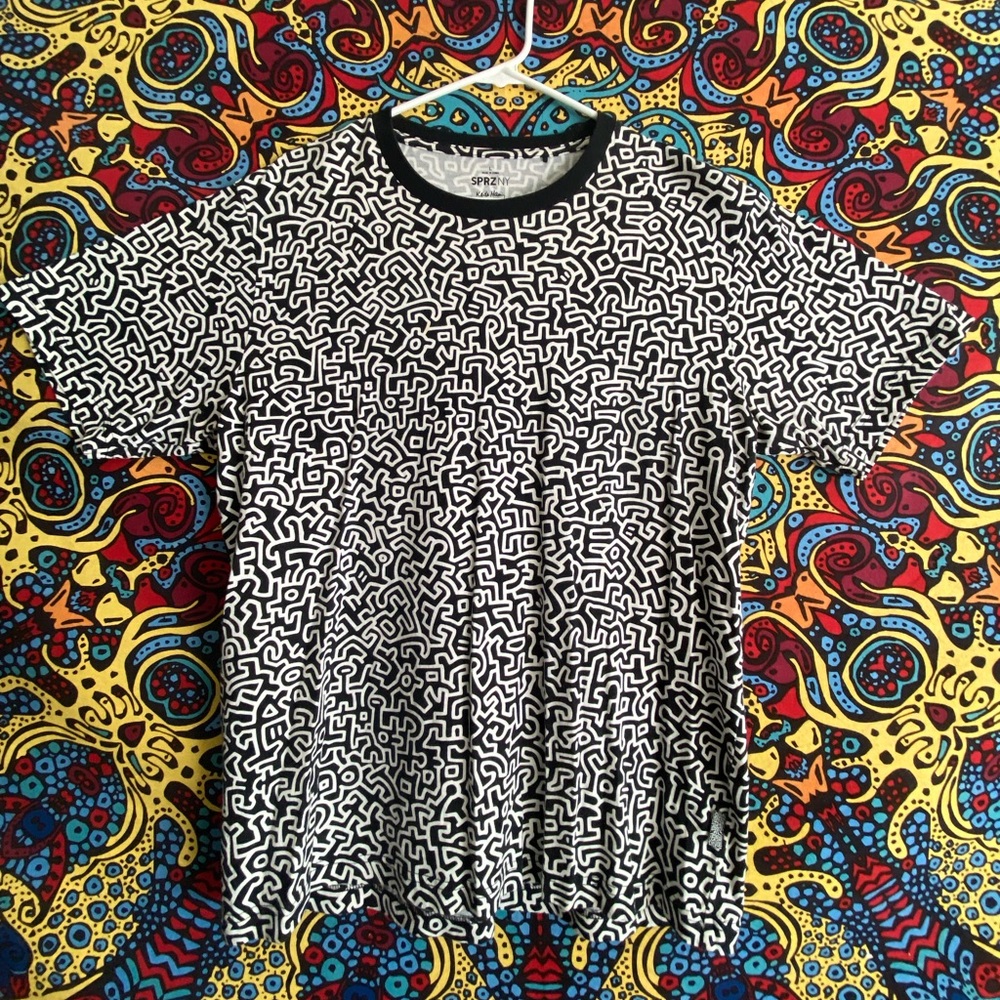 L UNIQLOxKeith Haring tshirt